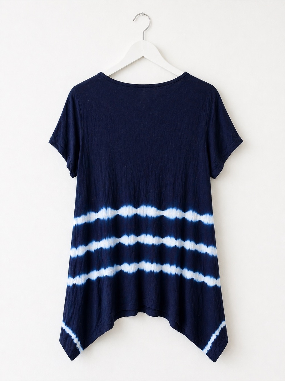 Tryst Navy Blue Tie-Dye V-Neck Tee | Short Sleeve Asymmetrical Hem Top Size M - Picture 3 of 4